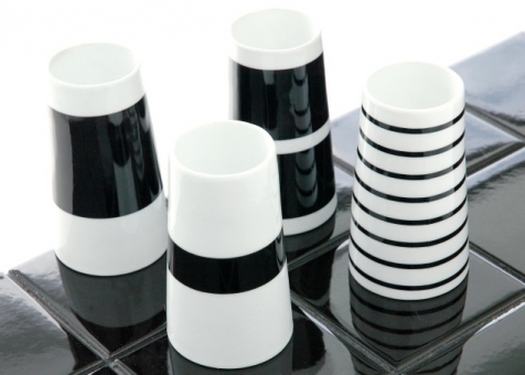 Kliknij aby powiększyć Kpl. 4 kieliszków do jaj Salt&Pepper Black